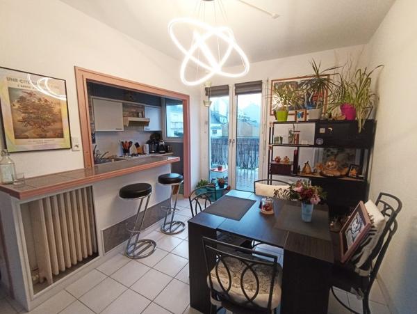 Appartement 3 pièces avec terrasse -St-Nazaire Centre