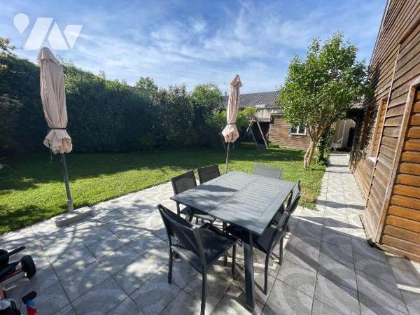 MAISON AVEC CONFORT DU PLAIN-PIED ET DE BEAUX VOLUMES
MAISON A VENDRE A RETHEL, AXE REIMS/CHAR...