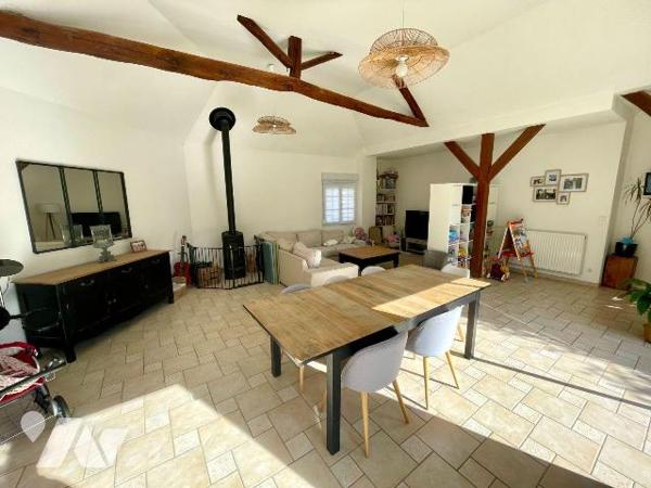 MAISON AVEC CONFORT DU PLAIN-PIED ET DE BEAUX VOLUMES
MAISON A VENDRE A RETHEL, AXE REIMS/CHAR...