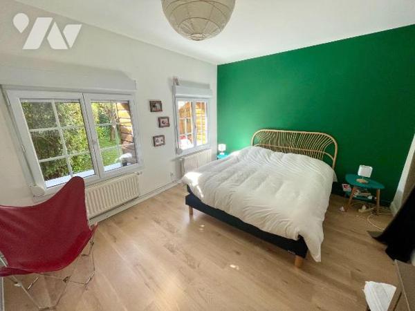 MAISON AVEC CONFORT DU PLAIN-PIED ET DE BEAUX VOLUMES
MAISON A VENDRE A RETHEL, AXE REIMS/CHAR...