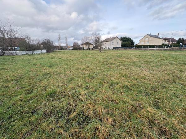 Terrain constructible 2401m2