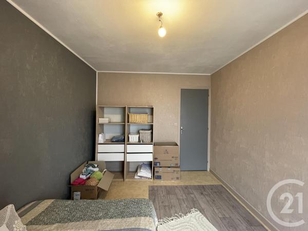 Appartement F3 à vendre  3 pièces - 65,99 m2 MOULINS - 03