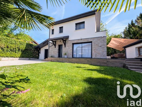 Maison à vendre 6 pièces 122 m² Eybens