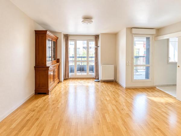 LA PLAINE - APPARTEMENT AVEC BALCON ET PARKING