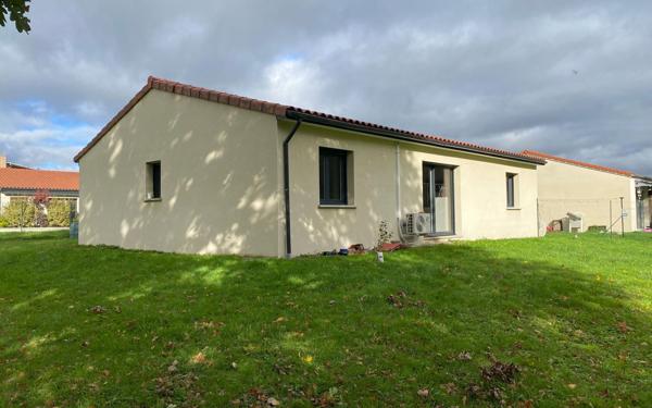 Maison à vendre    4 pièces •  Séreilhac