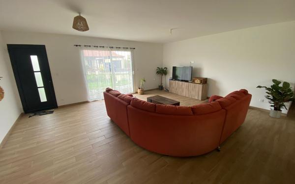 Maison à vendre    4 pièces •  Séreilhac