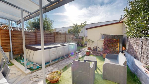 Maison à Carcassonne avec jardin et garage