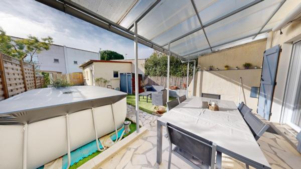 Maison à Carcassonne avec jardin et garage