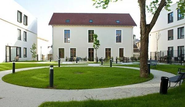 INVESTISSEMENT LOCATIF – MARMANDE – Résidence Ehpad Saint Exupéry -  6.02 % de rentabilité
