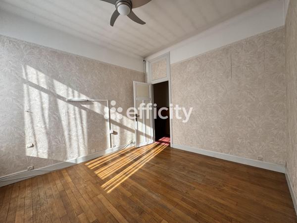 Appartement 4 pièces - 165 m²