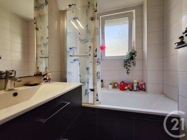 Appartement F3 à vendre  3 pièces - 73 m2 SCHILTIGHEIM - 67