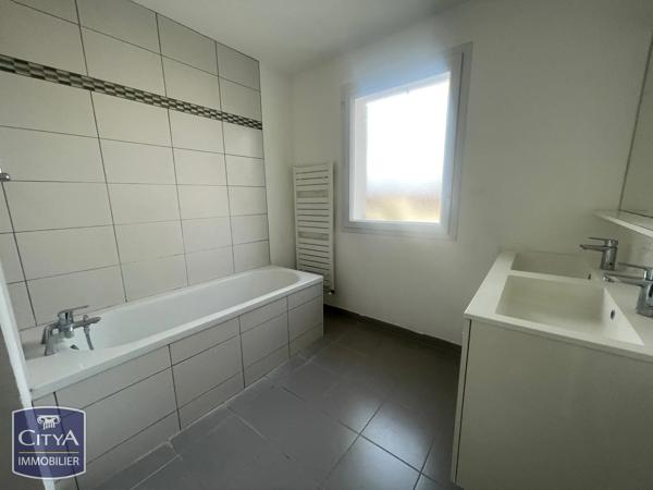 Maison à vendre 4 pièces 85m² Mignaloux-Beauvoir (86550)