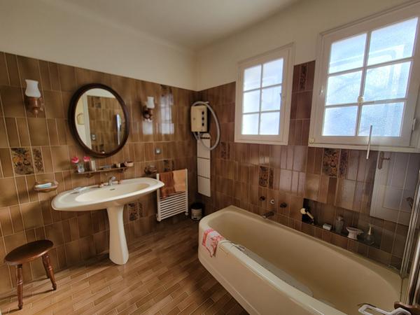 Maison familiale Saint Sébastien Sur Loire 144 m2