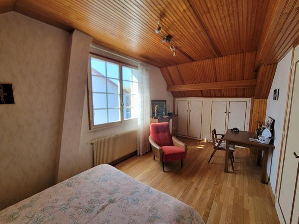 Maison familiale Saint Sébastien Sur Loire 144 m2