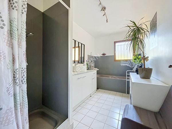 Maison d'exception à vendre à Saint Avertin - 7 pièces, 212 m² sur terrain de 1407 m²