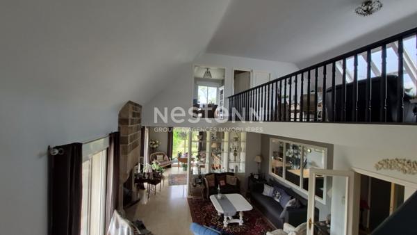 Maison d Architecte a PLOUEDERN : Un bien d exception a saisir en Bretagne