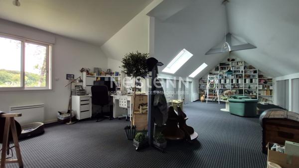 Maison d Architecte a PLOUEDERN : Un bien d exception a saisir en Bretagne