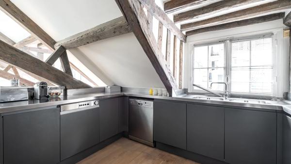 Appartement Paris 6e - ODÉON / MONNAIE