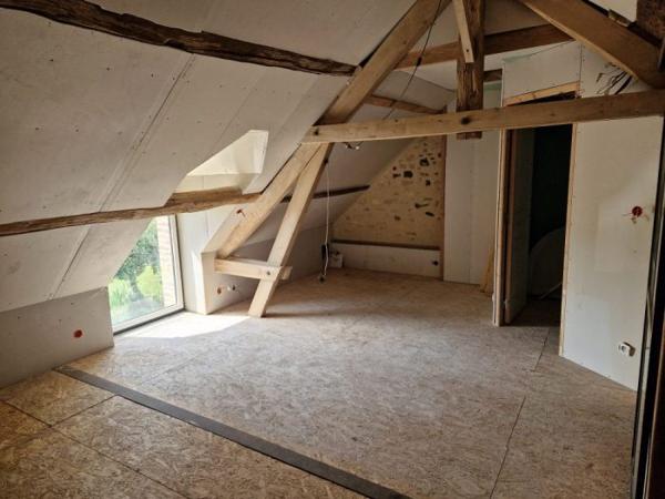 Maison ancienne Béthon 71 m²