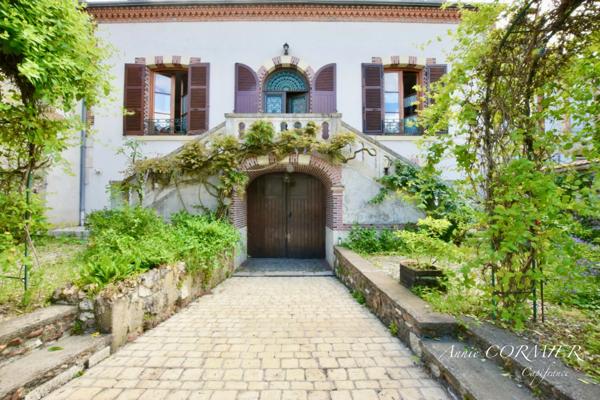 Superbe Maison de ville, 4 chambres, 150m2 habitables.