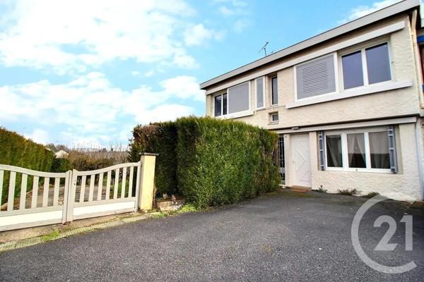 Maison à vendre  6 pièces - 117,50 m 2   CHATEAU THIERRY  - 02