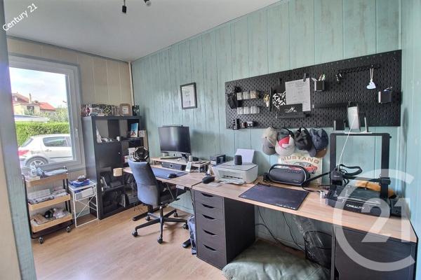 Maison à vendre  6 pièces - 117,50 m 2   CHATEAU THIERRY  - 02