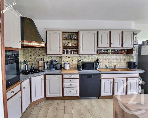 Maison à vendre  6 pièces - 117,50 m 2   CHATEAU THIERRY  - 02