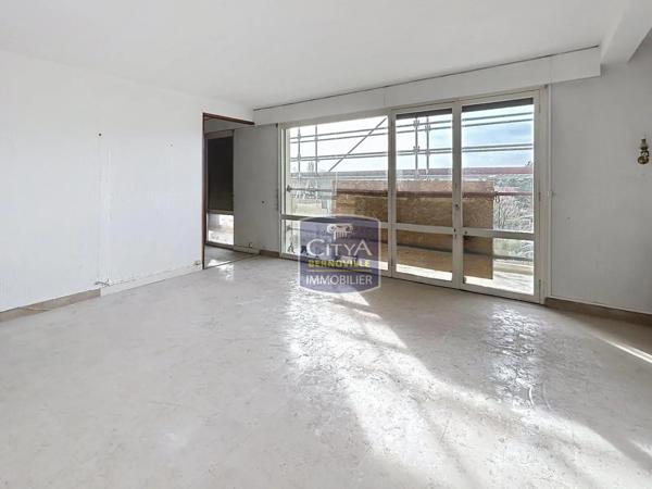 Appartement à vendre 6 pièces 145.95m²