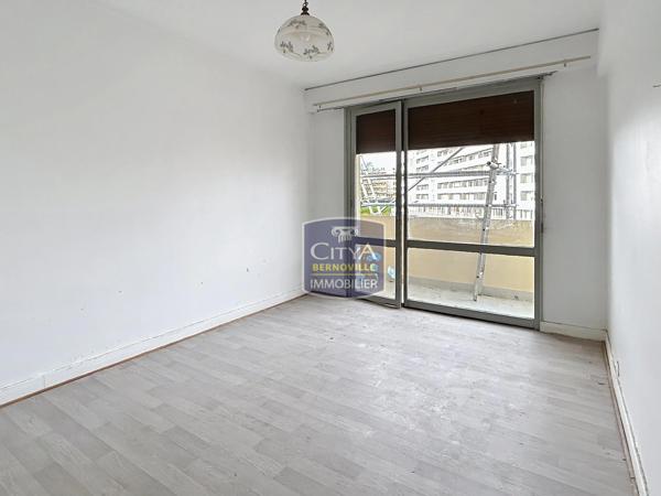 Appartement à vendre 6 pièces 145.95m² Saint-Quentin (02100)
