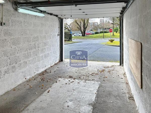 Appartement à vendre 6 pièces 145.95m² Saint-Quentin (02100)