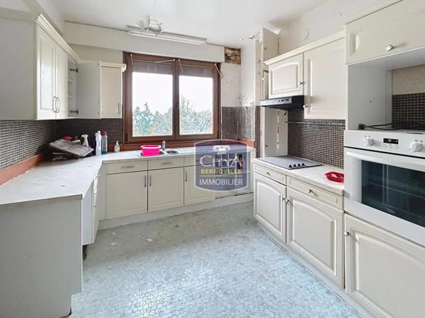 Appartement à vendre 6 pièces 145.95m²