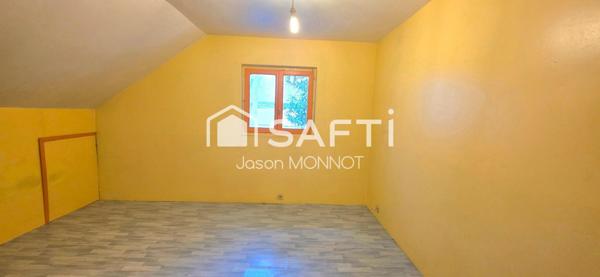 Maison 110m², Grange, courette – Sainte-Colombe-sur-Seine (21400)