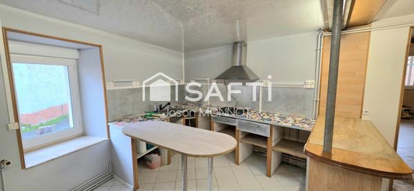 Maison 110m², Grange, courette – Sainte-Colombe-sur-Seine (21400)