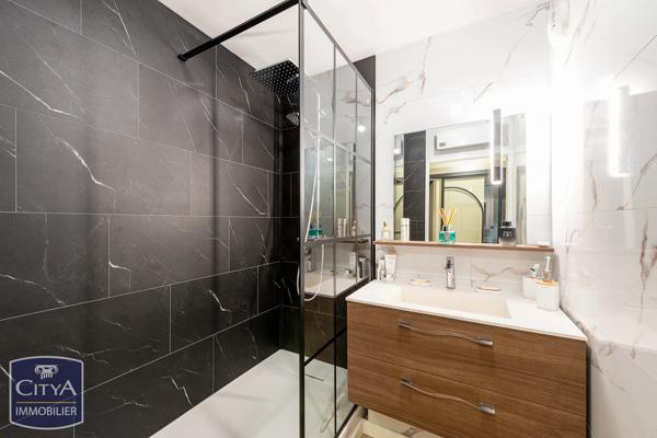 Appartement à vendre 3 pièces 67.08m² Valenciennes (59300)