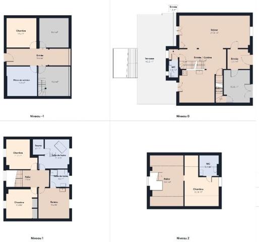 Maison de ville sur 3 niveaux avec terrasse et jardin