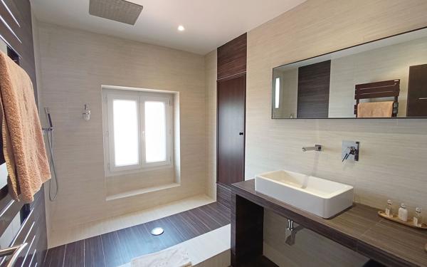 Appartement à vendre    4 pièces • 101,43 m2 Cannes