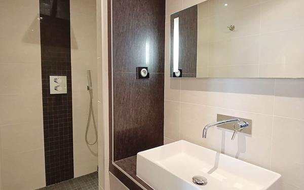 Appartement à vendre    4 pièces • 101,43 m2 Cannes