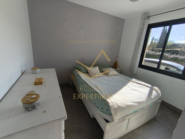 L'Isle-sur-la-Sorgue (84800) Maison contemporaine de plain pied proche de la ville au calme, prête à habiter !