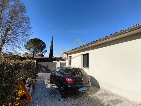 L'Isle-sur-la-Sorgue (84800) Maison contemporaine de plain pied proche de la ville au calme, prête à habiter !