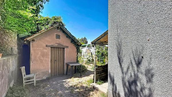 MAISON 2 Chambres DPE B à Vendre à VILLEMANDEUR 45700