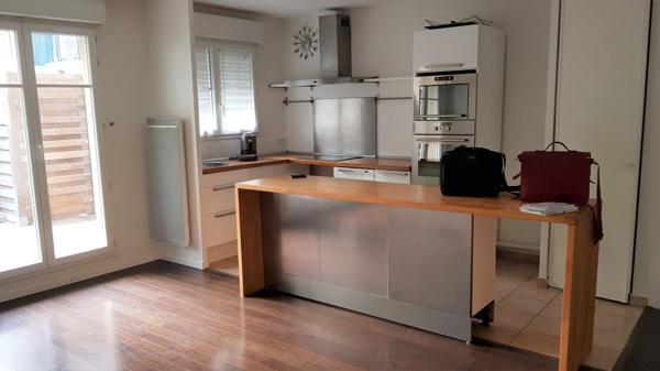 Appartement Bussy Saint Georges 3 pièce(s) 60.56 m2 + 2 parking