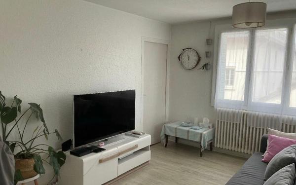 Appartement à vendre    4 pièces • 86,89 m2 Rives