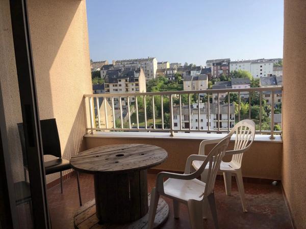 Location                                                      Appartement
                        
                     3 pièces                      69 m2                     à Rodez