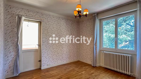 Appartement 8 pièces - 169 m² Exclusivité efficity
