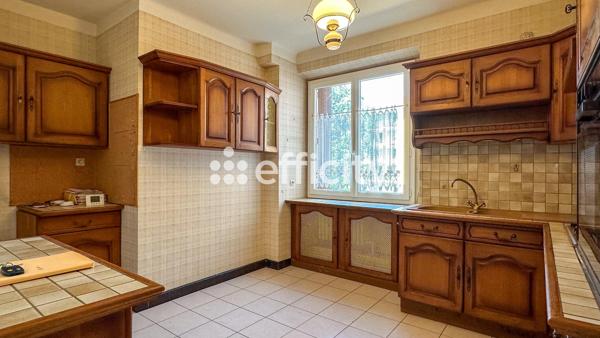 Appartement 8 pièces - 169 m² Exclusivité efficity