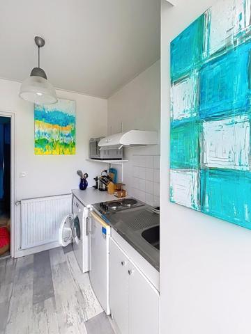 Appartement meublé de 62 m², proche gare, commodités à pieds, proche des plages