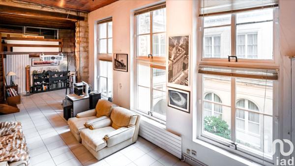 Appartement 5 pièces de 104 m² à Paris (75011)