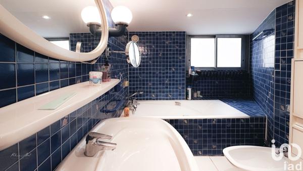 Appartement 5 pièces de 104 m² à Paris (75011)