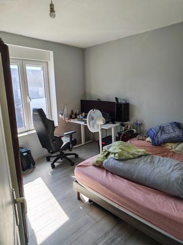 Pour famille ou investisseur Maison 1930 à vendre à WATTIGNIES (59) 6pièces,105m2,4 chambres, climatisatisée,petit jardinet