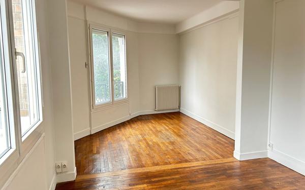 Appartement à louer    3 pièces • 58,67 m2 Châtillon